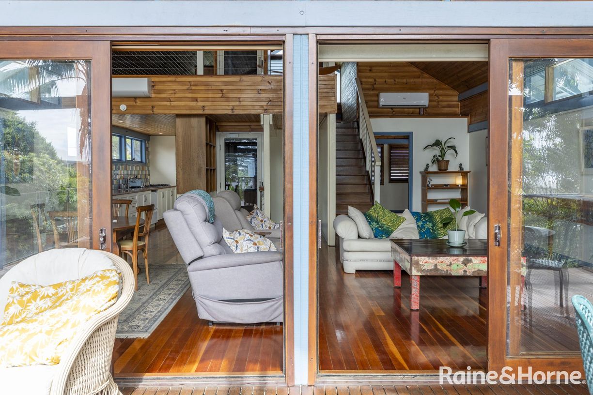 11 Honeysuckle Street — photo 7 of 30