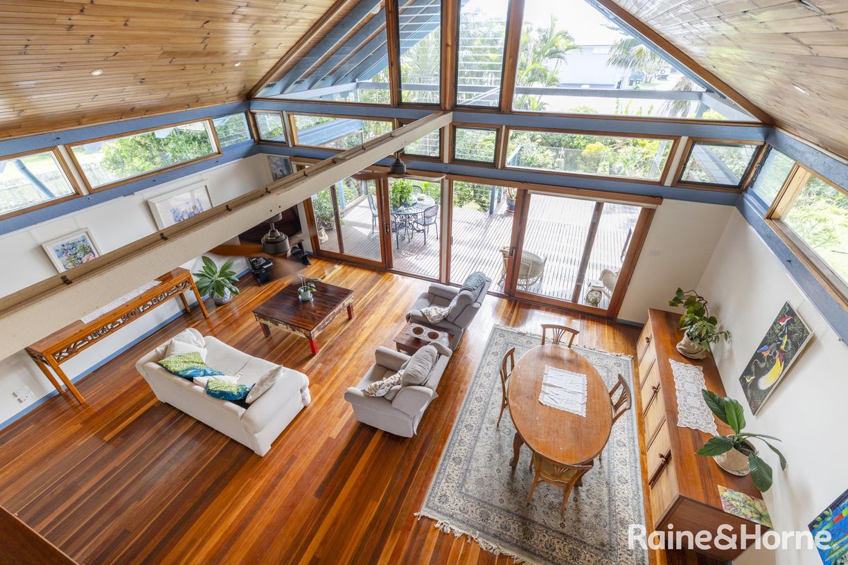 11 Honeysuckle Street — photo 12 of 30