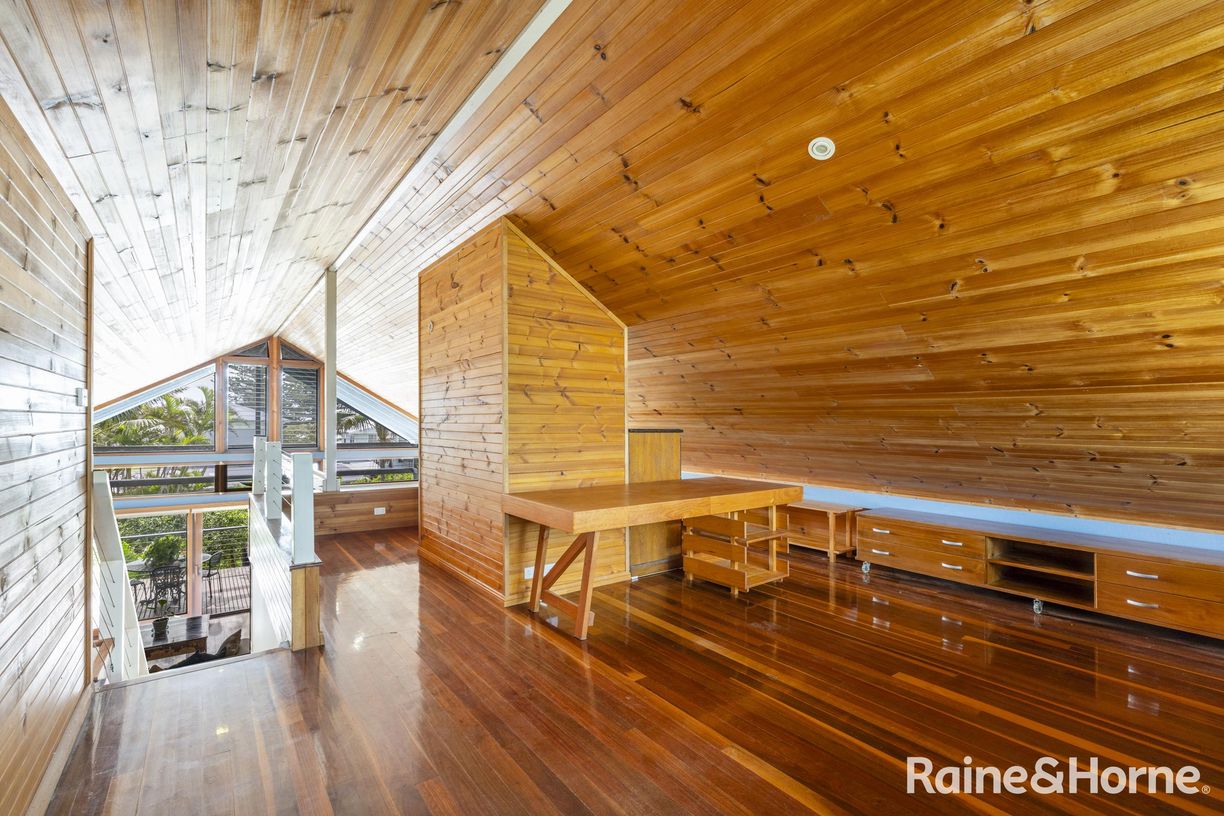 11 Honeysuckle Street — photo 14 of 30