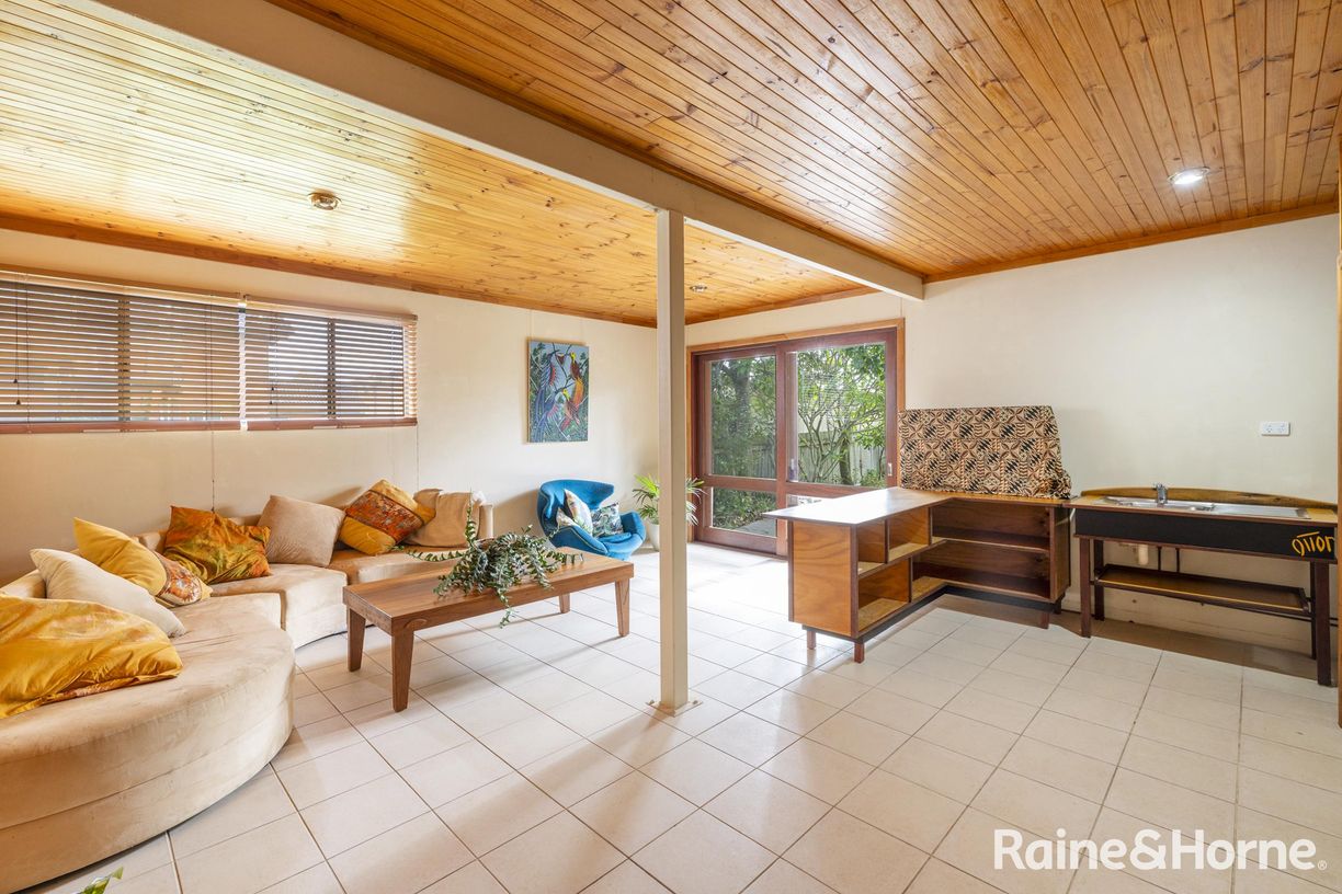 11 Honeysuckle Street — photo 18 of 30