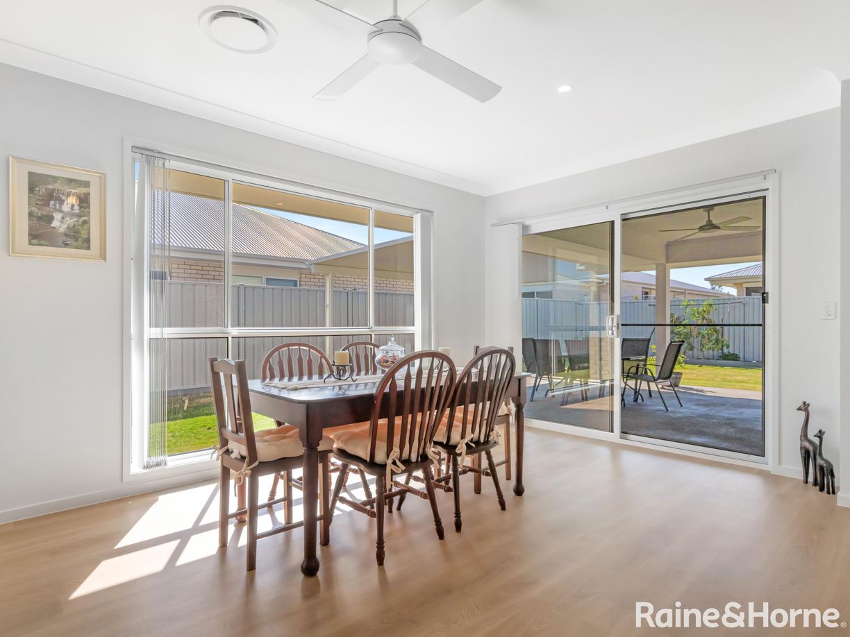 17 Bushy Street — photo 3 of 26