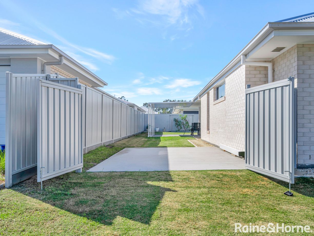 17 Bushy Street — photo 20 of 26