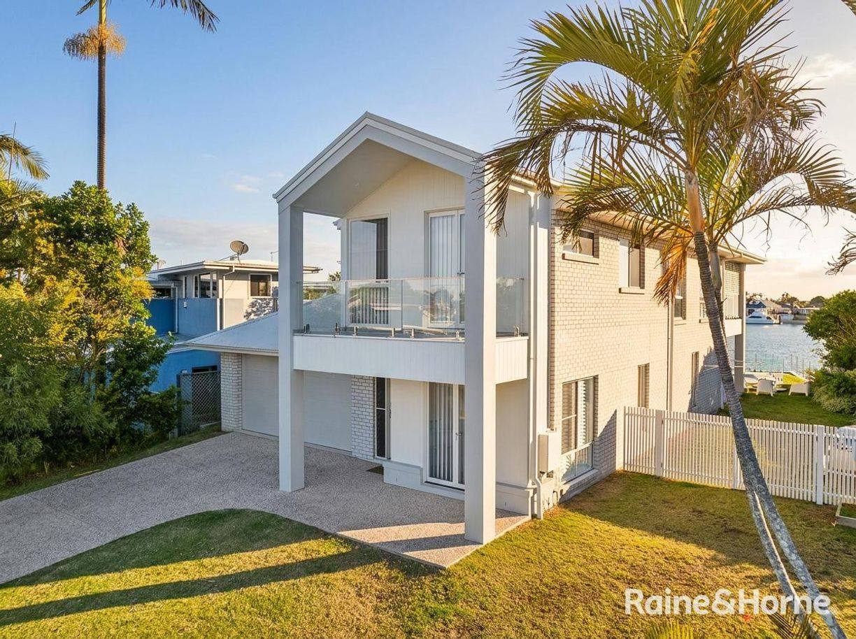 37 Melaleuca Drive, Yamba NSW 2464