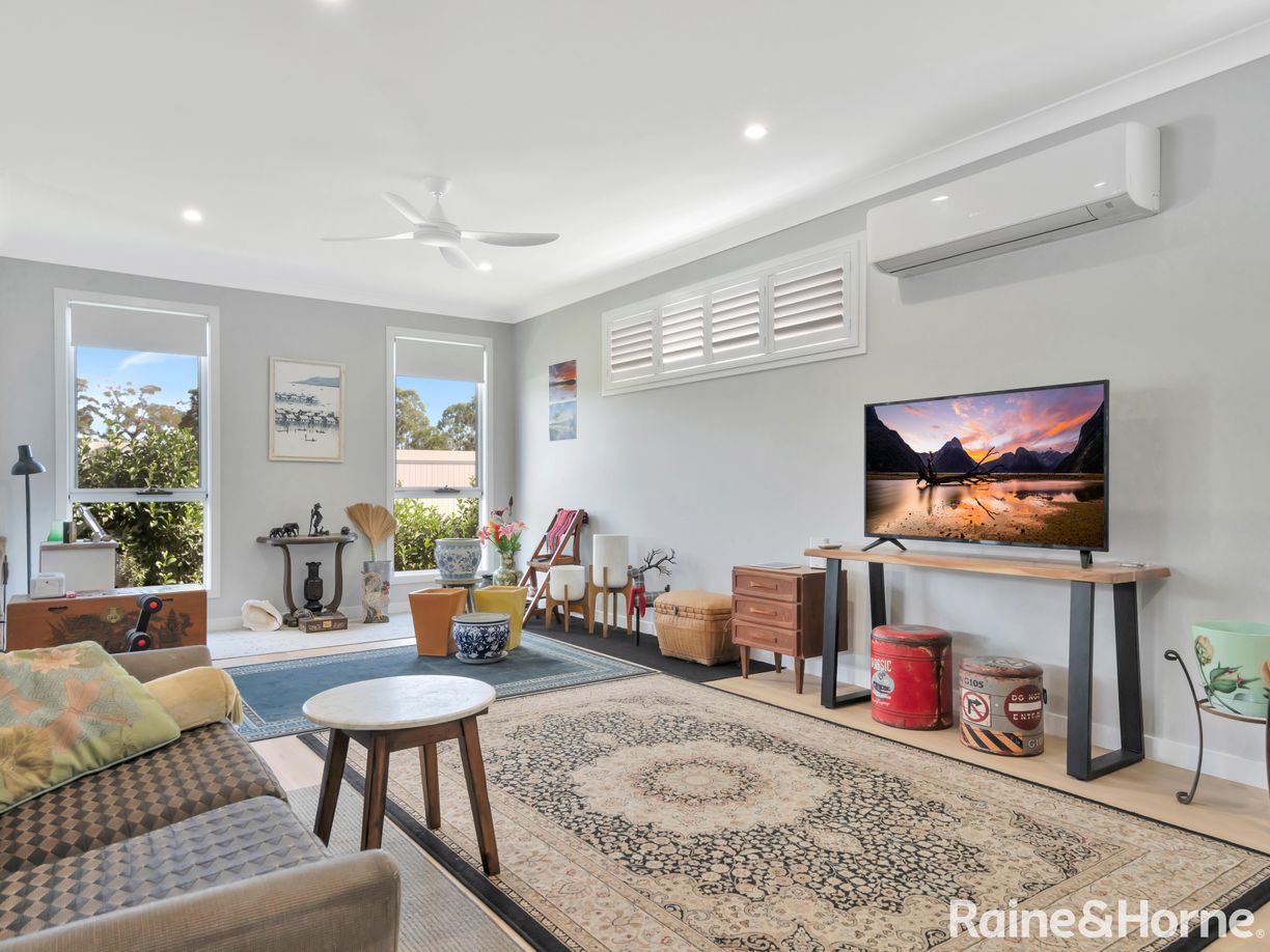 217/85 Sheehans Lane — photo 10 of 13