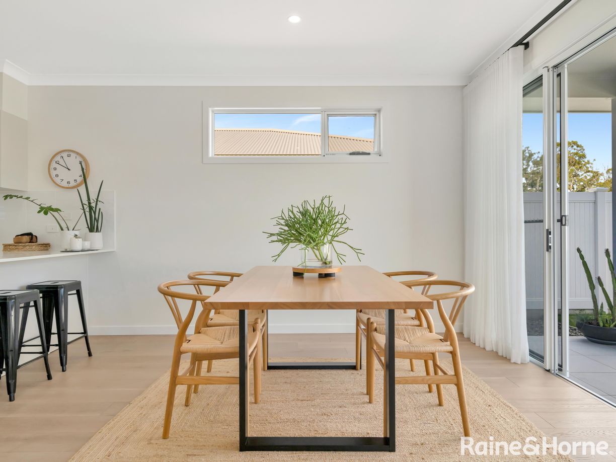 216/85 Sheehans Lane — photo 14 of 18