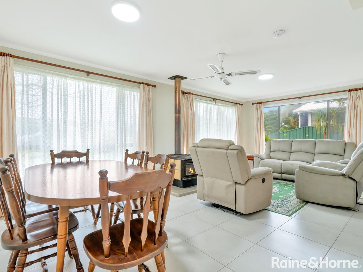 161 Yamba Road — photo 4 of 15