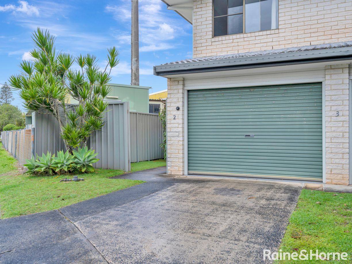 2/67 Wooli Street — photo 3 of 23
