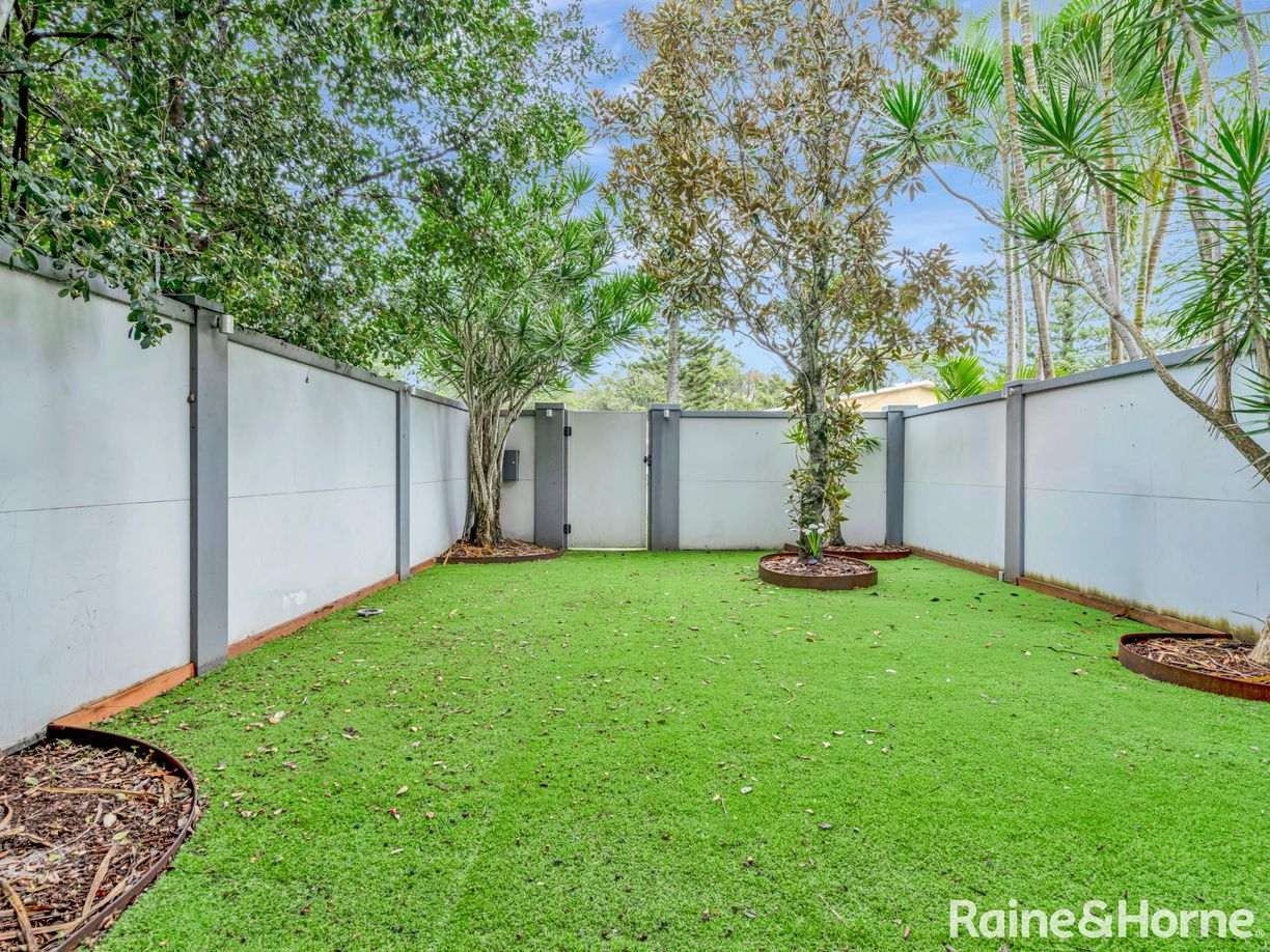 2/67 Wooli Street — photo 17 of 23