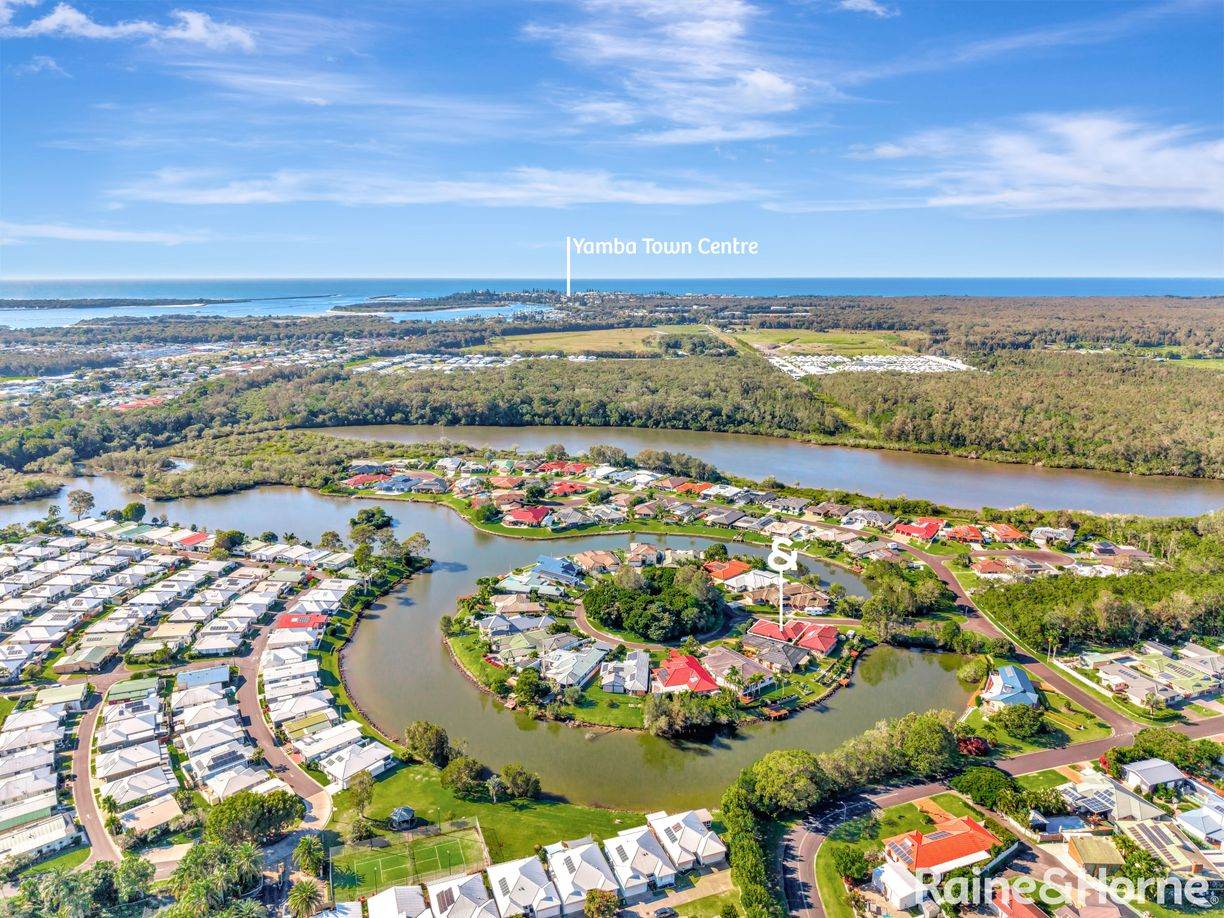 2/1 Newport Island Circuit — photo from Raine & Horne Maclean | Yamba | Iluka