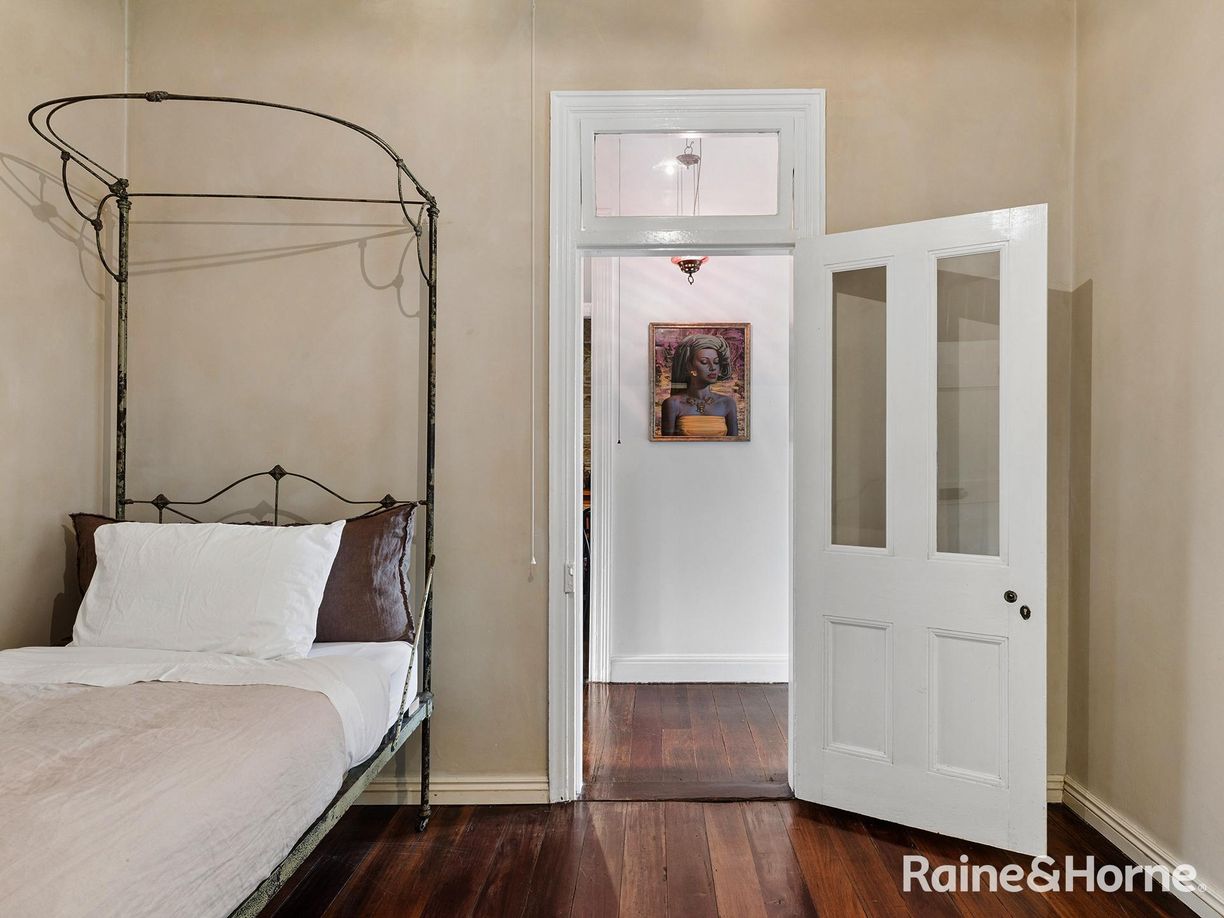 17 & 19 Stanley Street — photo 15 of 30