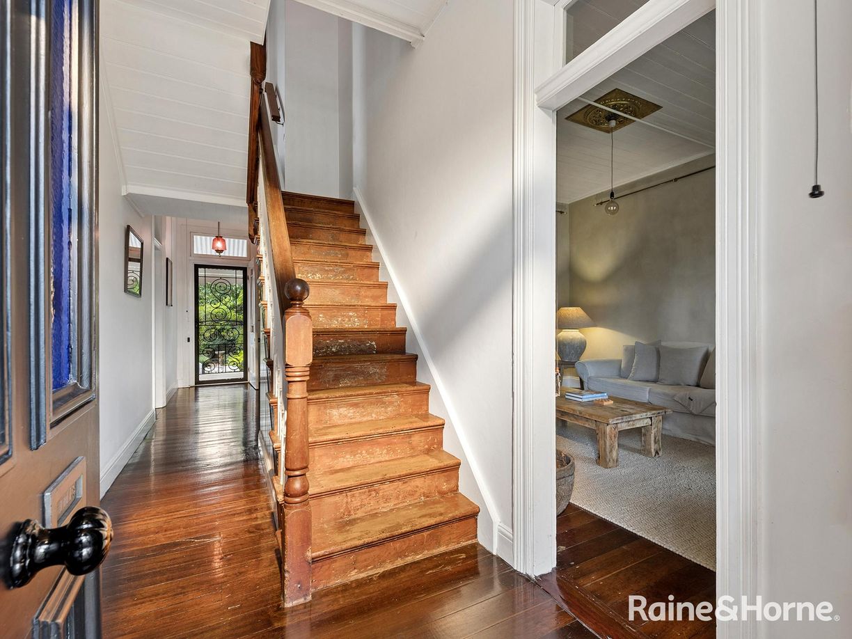 17 & 19 Stanley Street — photo 3 of 30