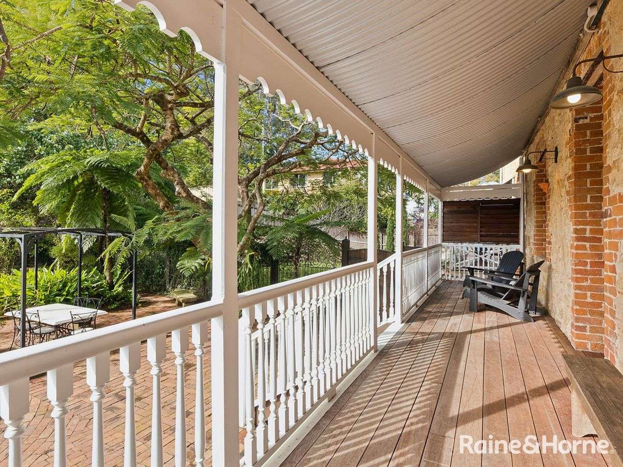 17 & 19 Stanley Street — photo 2 of 30