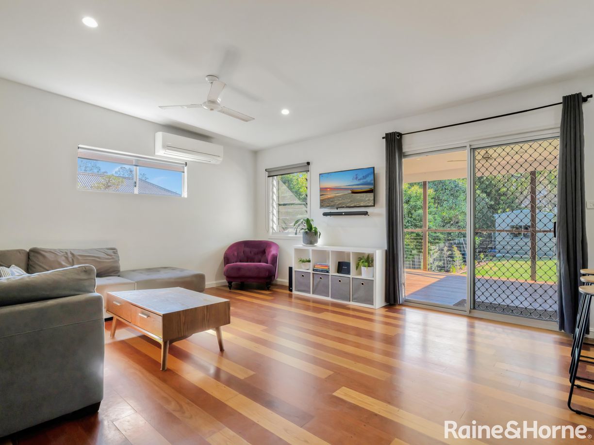 33 Oban Street — photo 10 of 24