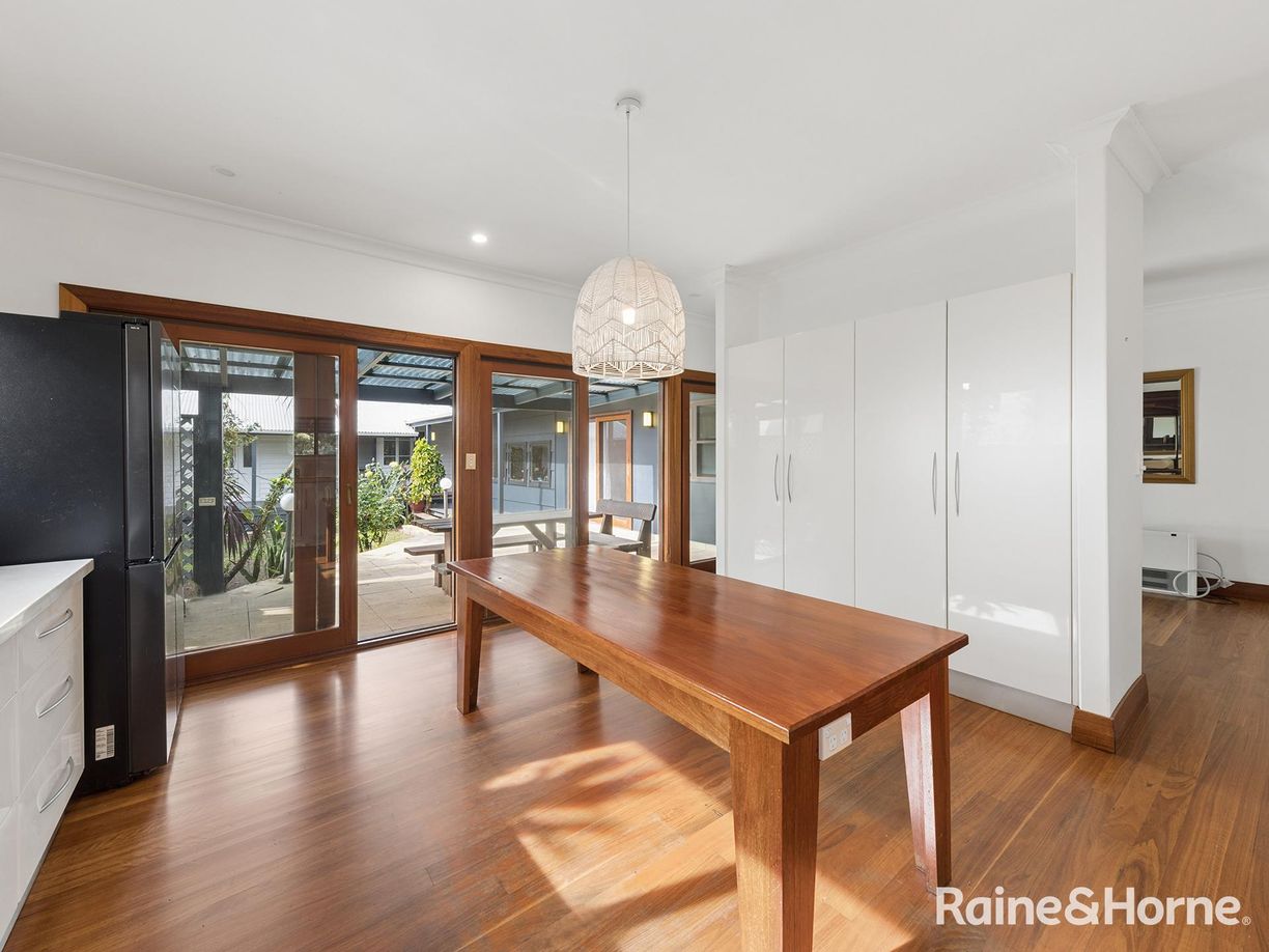 37 Chatsworth Road — photo 14 of 30