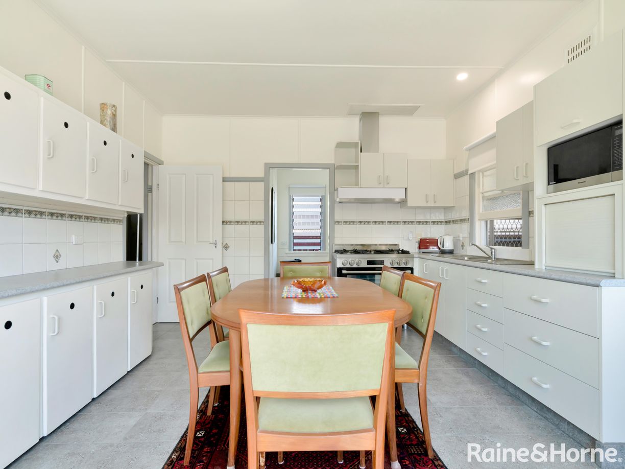 23 Morven Street — photo 8 of 22