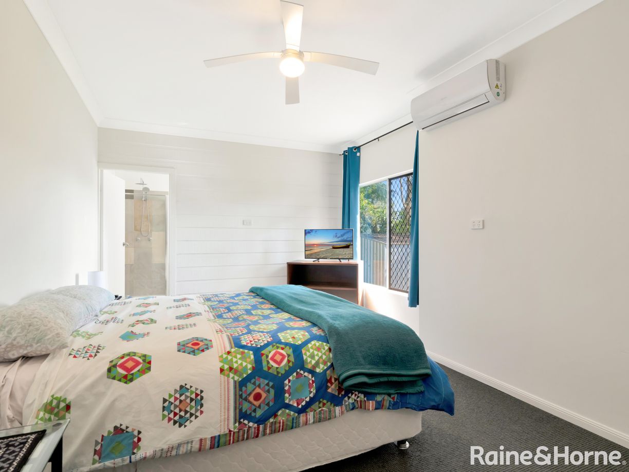 36 Cameron Street — photo 11 of 22