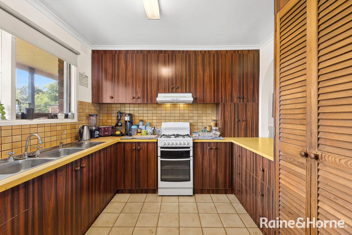 5 Ballarto Road — photo 7 of 15