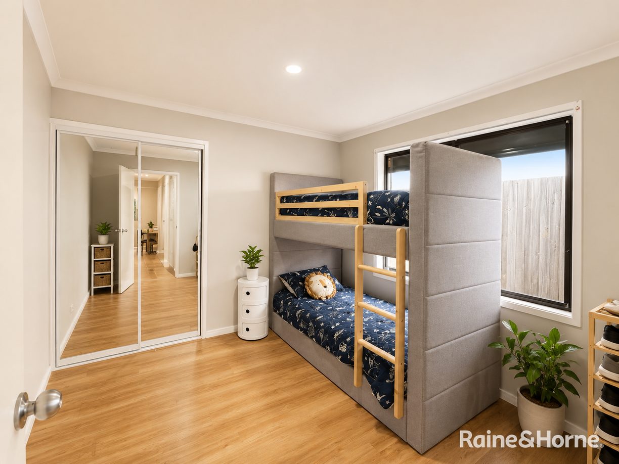 5 Stirrup Court — photo 8 of 16