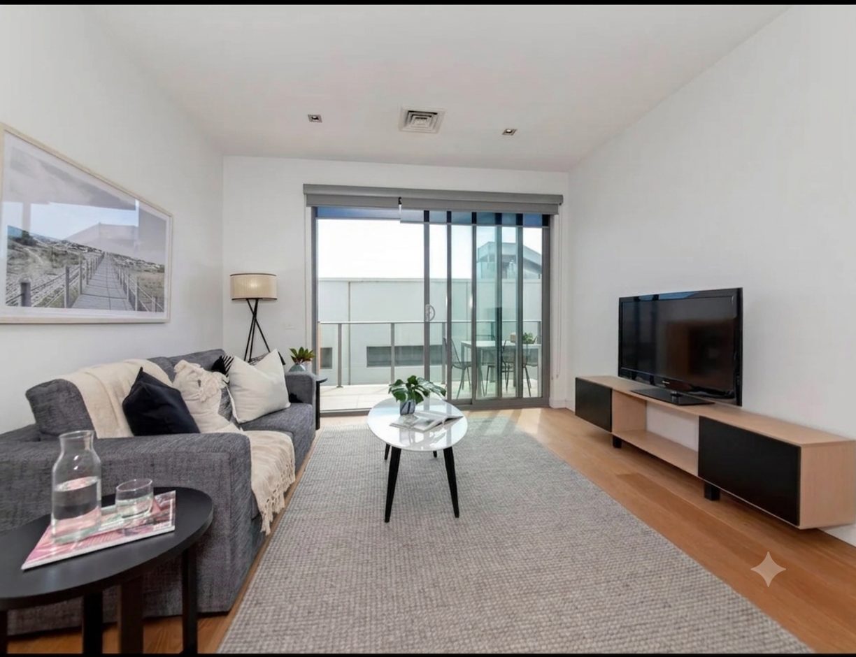 209/103 Bay Street — photo 4 of 7
