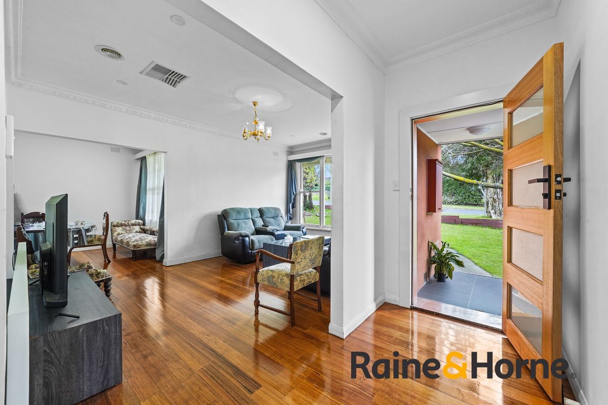 24 Ahern Road — photo 2 of 19