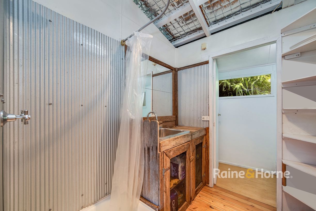 61 Patonga Creek — photo 13 of 17