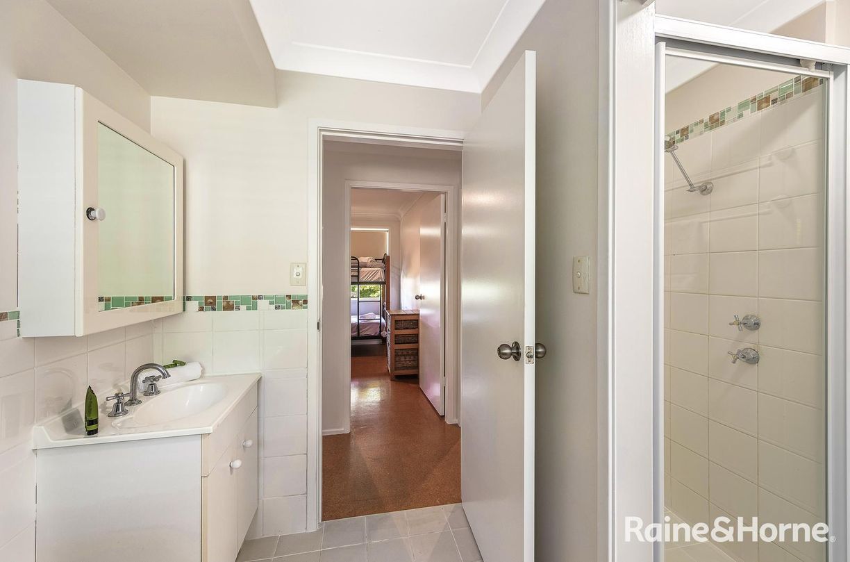 9 Coral Crescent — photo 15 of 17