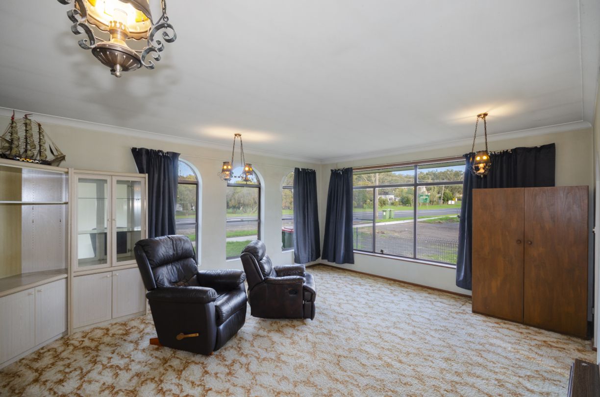 46 - 48 Coach Street — photo 8 of 14