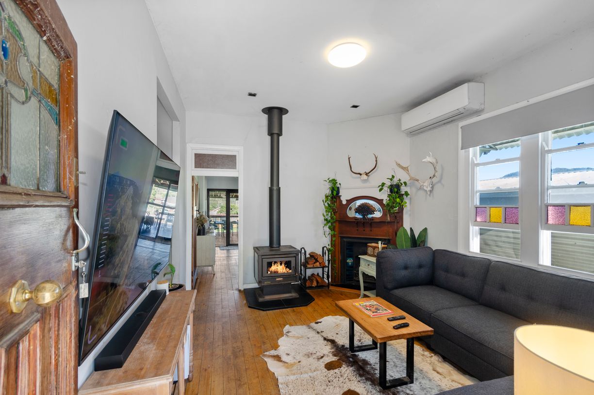 45 Bernard Street — photo 4 of 26