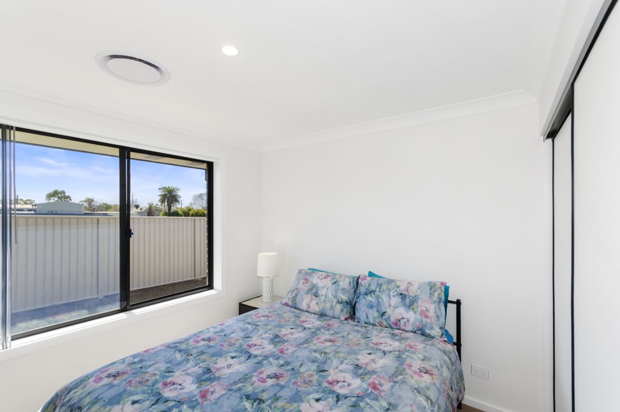 23 Robey Avenue — photo 8 of 18