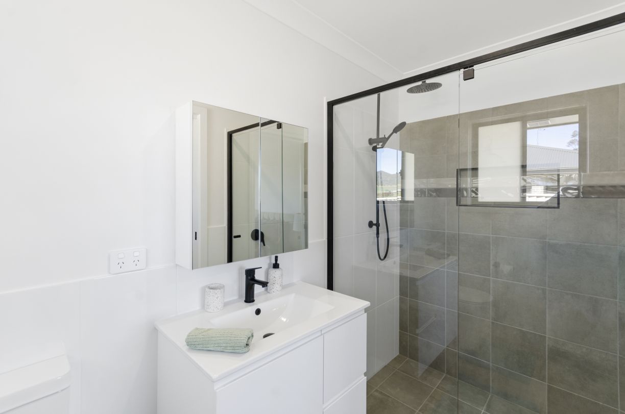 23 Robey Avenue — photo 14 of 18