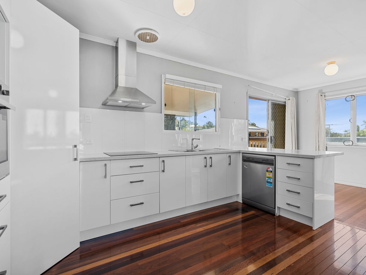 46 Agnes Street — photo 6 of 21