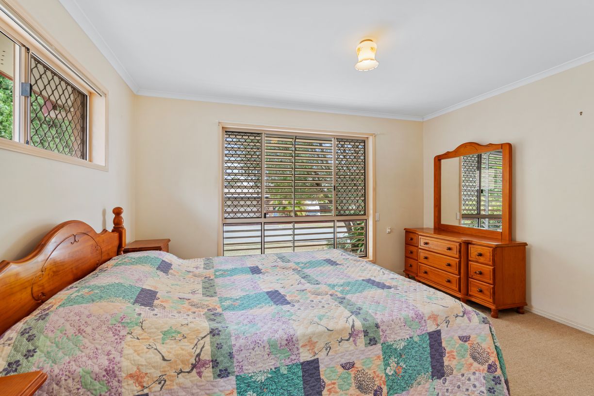 18 Lapidus Street — photo 13 of 30