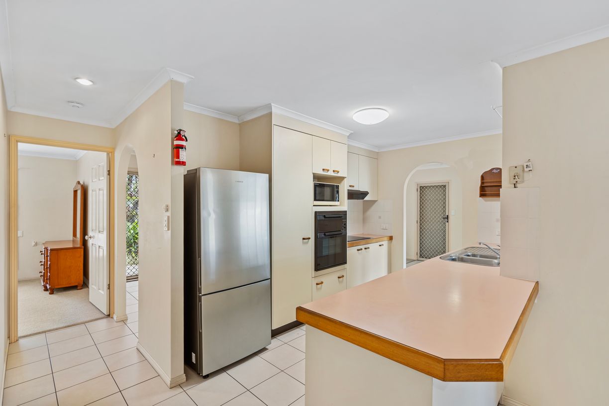 18 Lapidus Street — photo 9 of 30