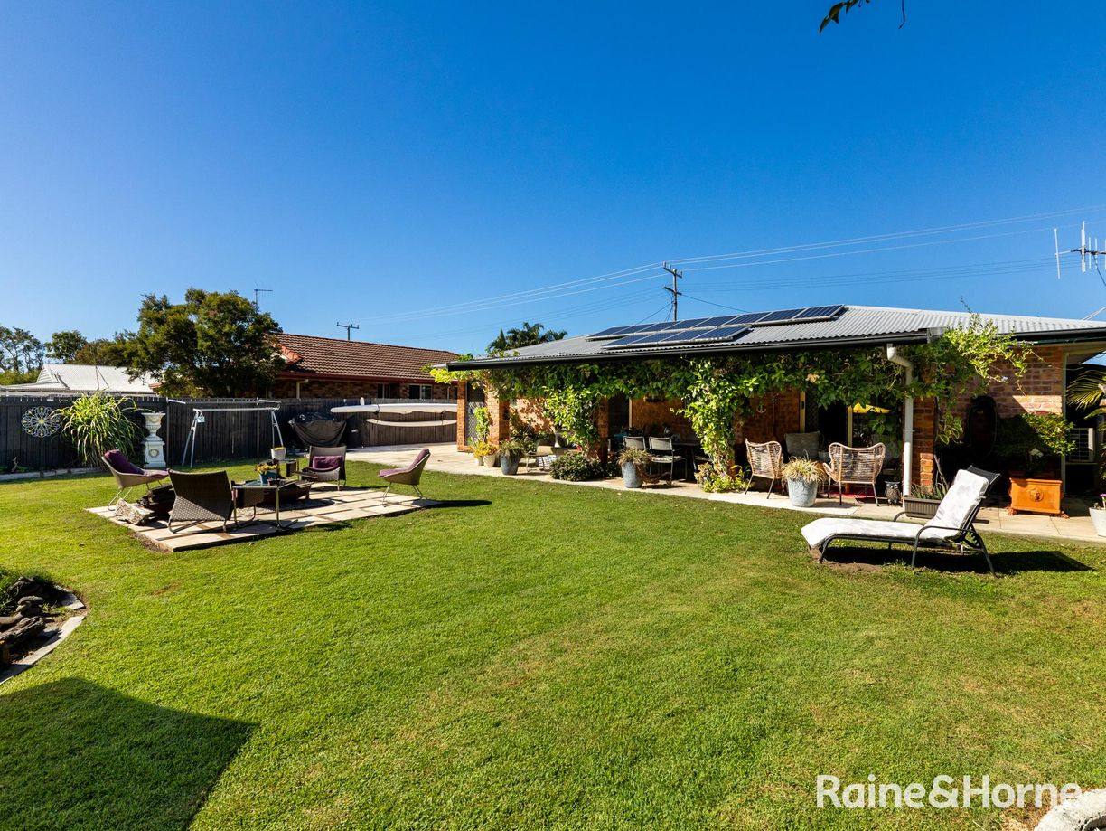 23 Watsons Road, Bargara QLD 4670