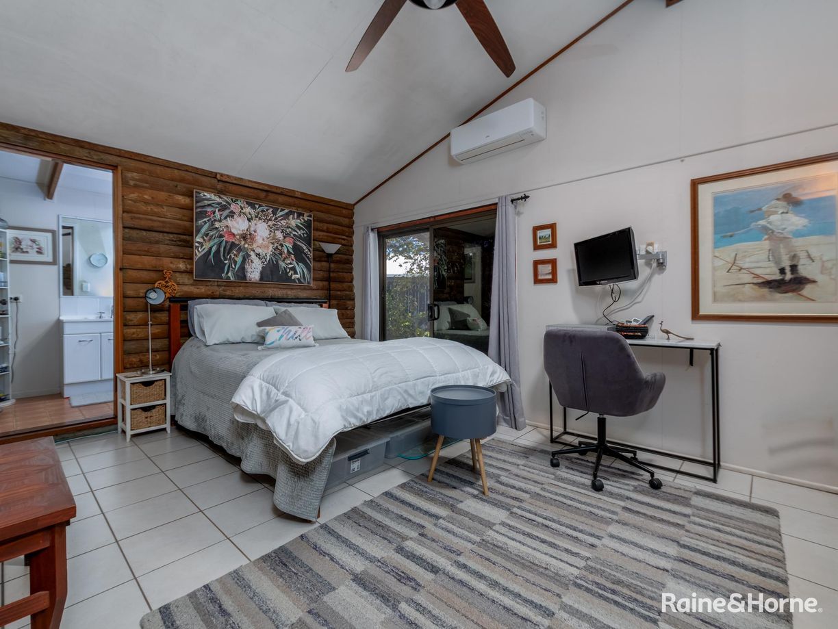 5 Buchan Drive — photo 7 of 21
