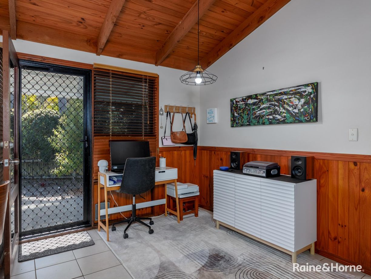 5 Buchan Drive — photo 13 of 21