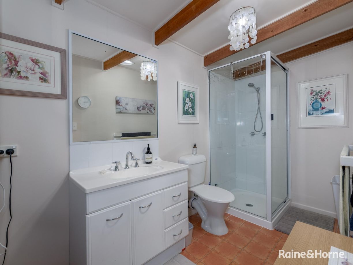5 Buchan Drive — photo 8 of 21