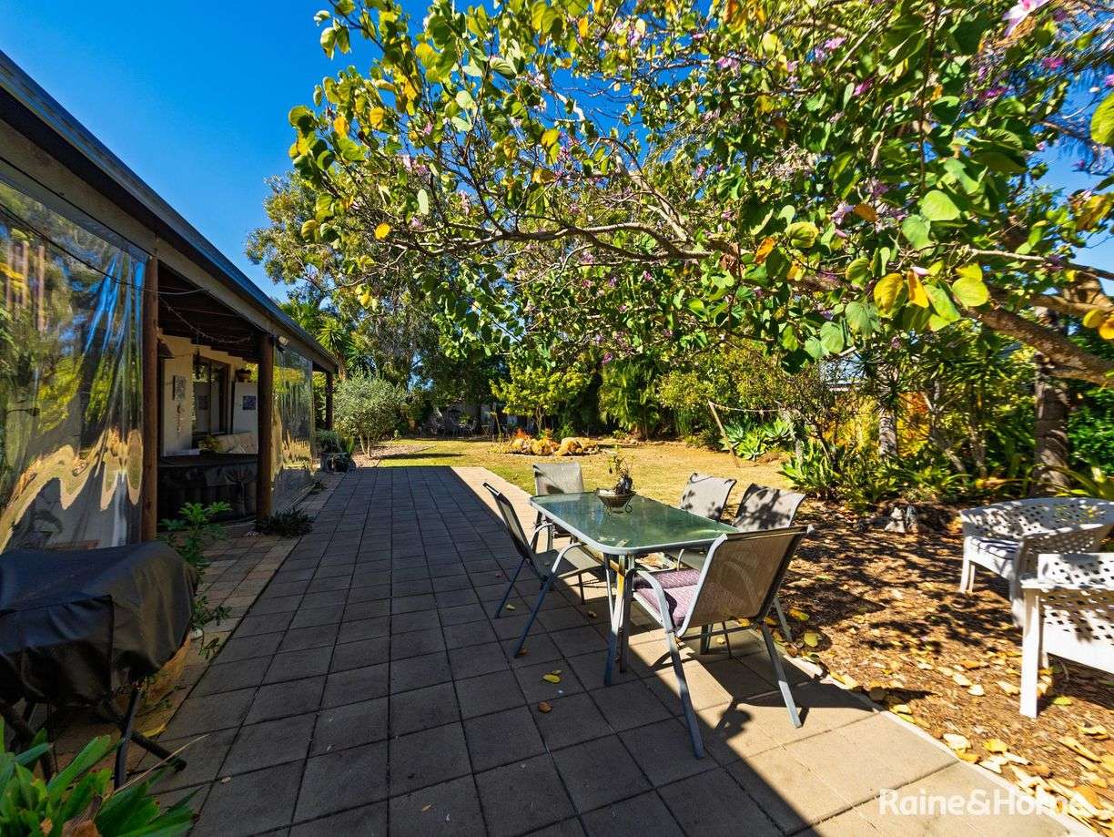 5 Buchan Drive — photo 15 of 21