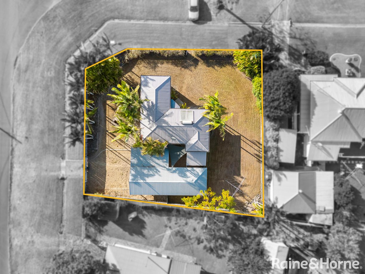 168 Woongarra Street — photo 4 of 21