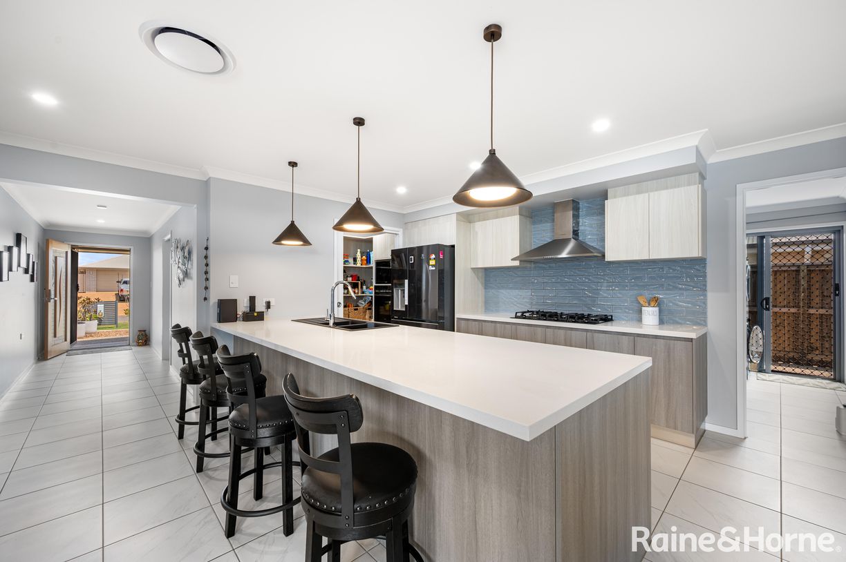 9 Ridge Road — photo 3 of 30