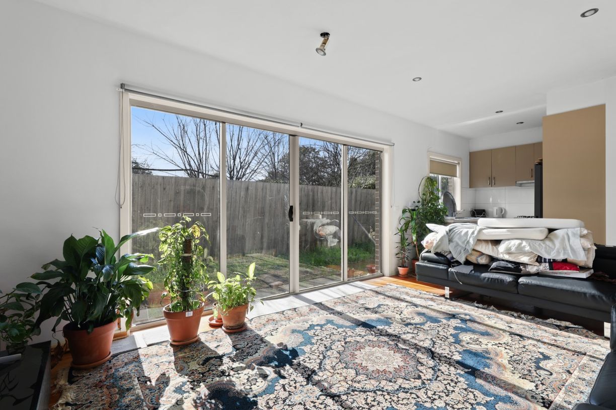 3/120 Daley Street — photo 4 of 7