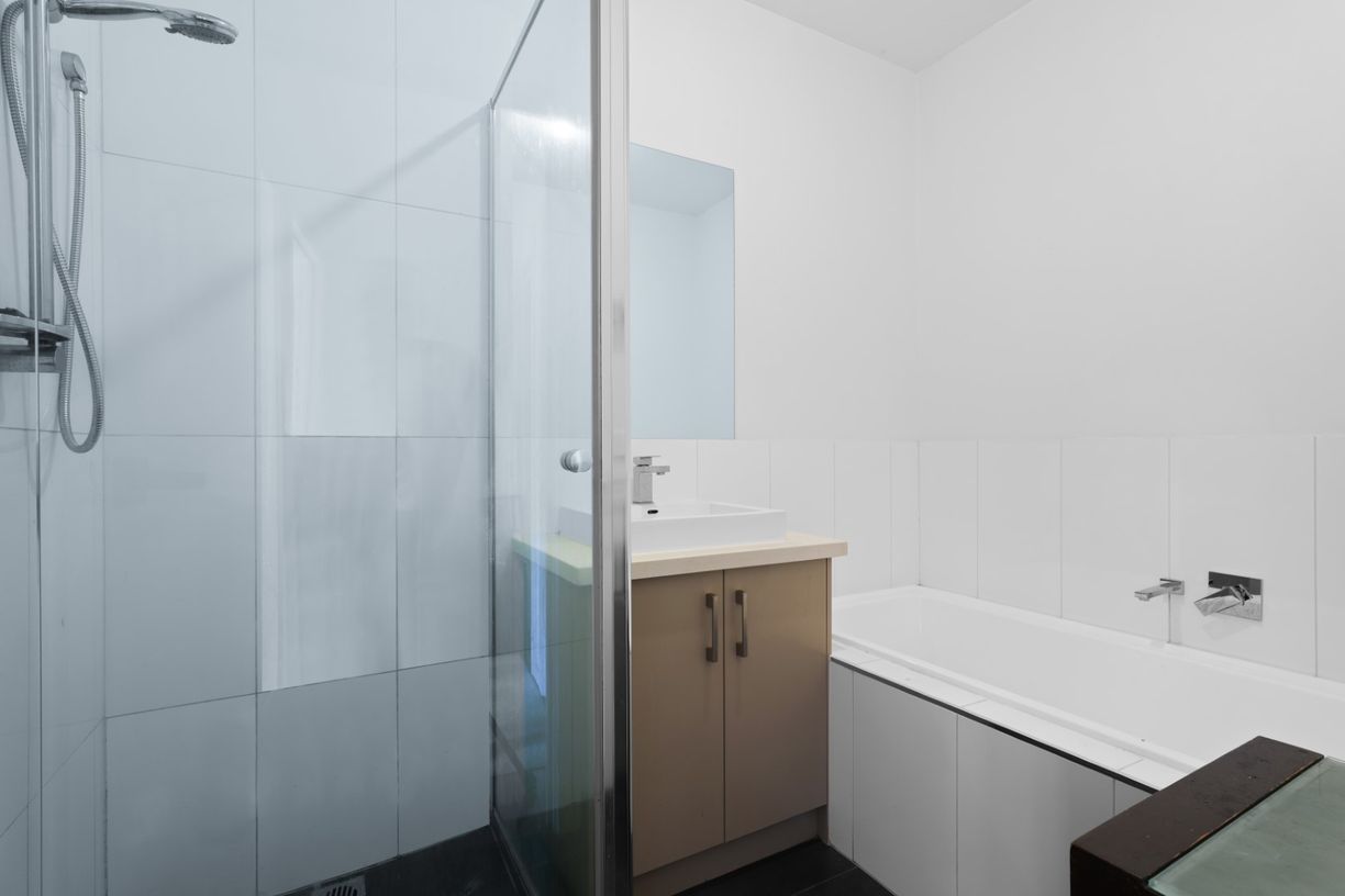 3/120 Daley Street — photo 6 of 7