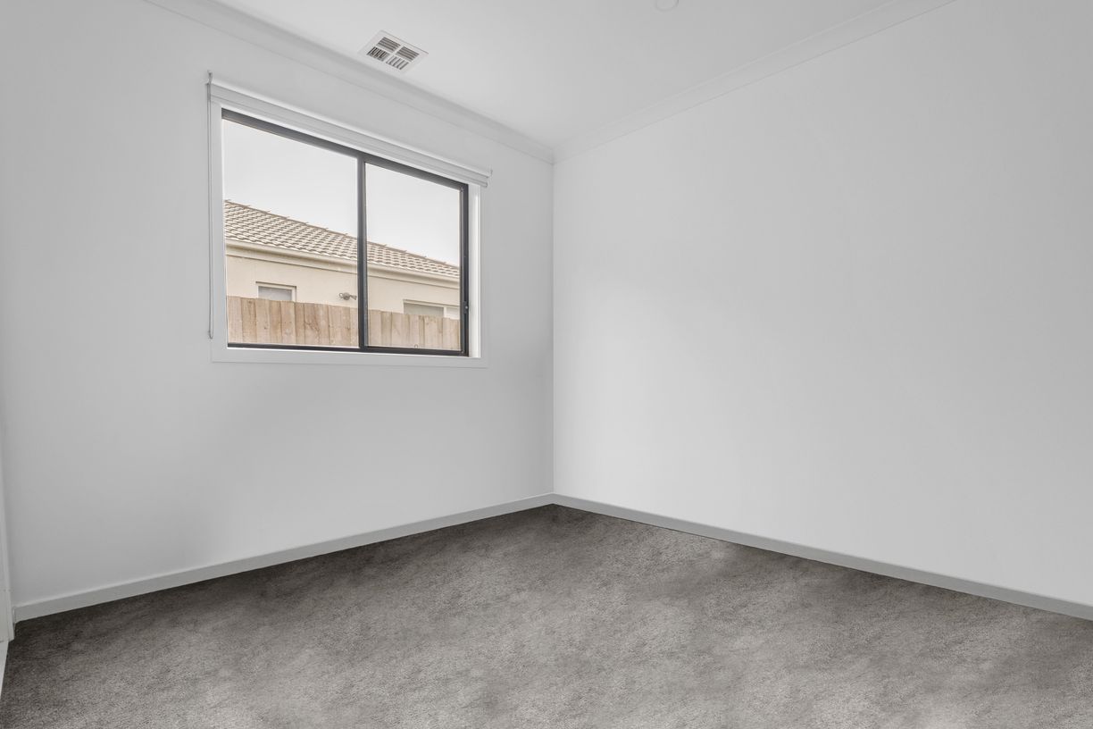13 Kesenay Road — photo 9 of 11