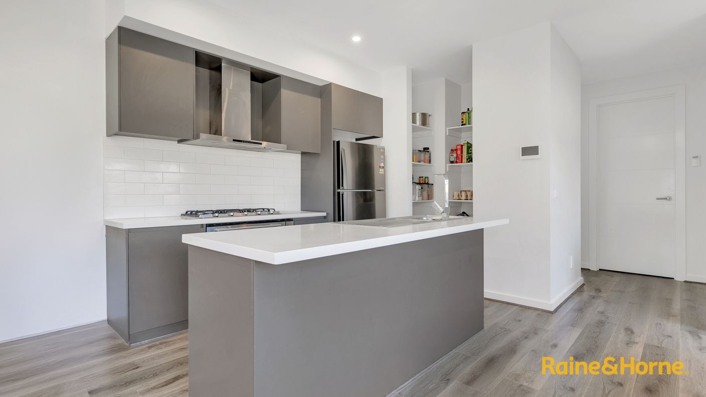 18 Trowbridge Drive — photo 7 of 17