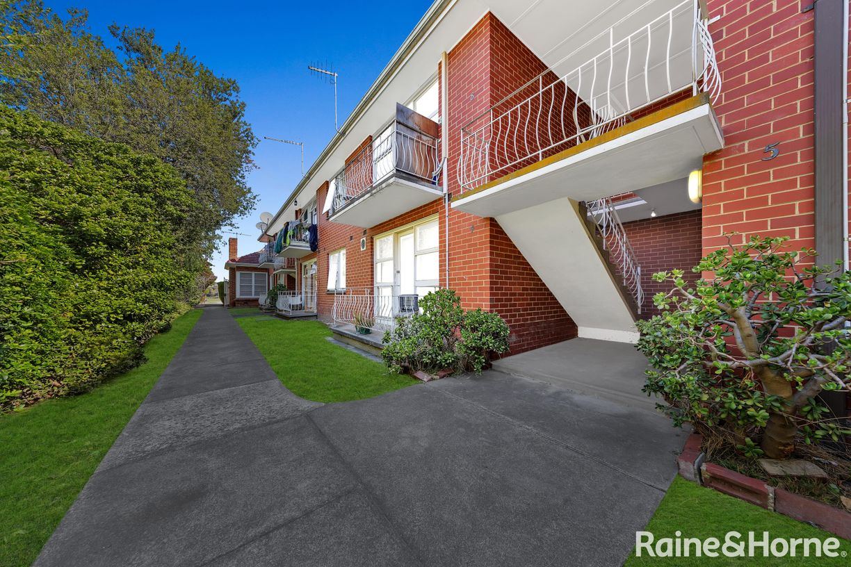 8/16 Murrell Street — photo from Raine & Horne Reservoir
