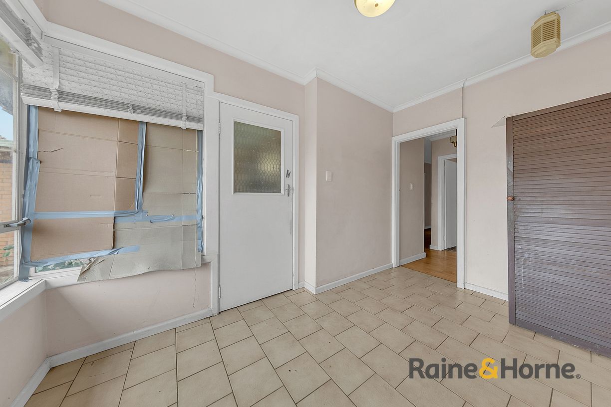 39 Angus Street — photo 12 of 19