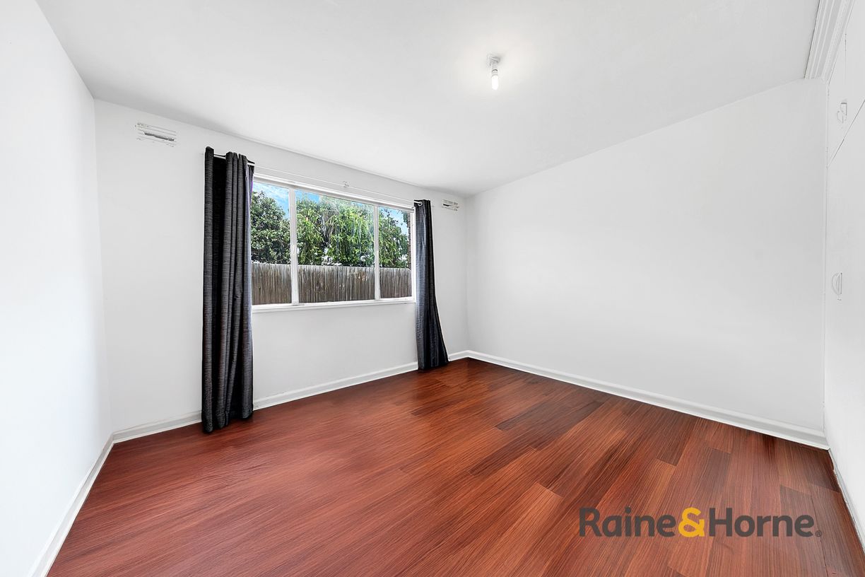 2/118 Cuthbert Street — photo 7 of 10