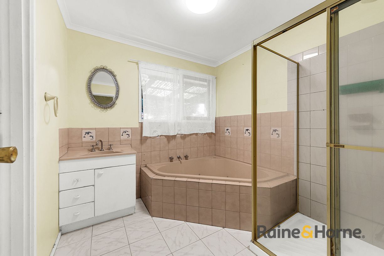 1 Newhaven Road — photo 9 of 17