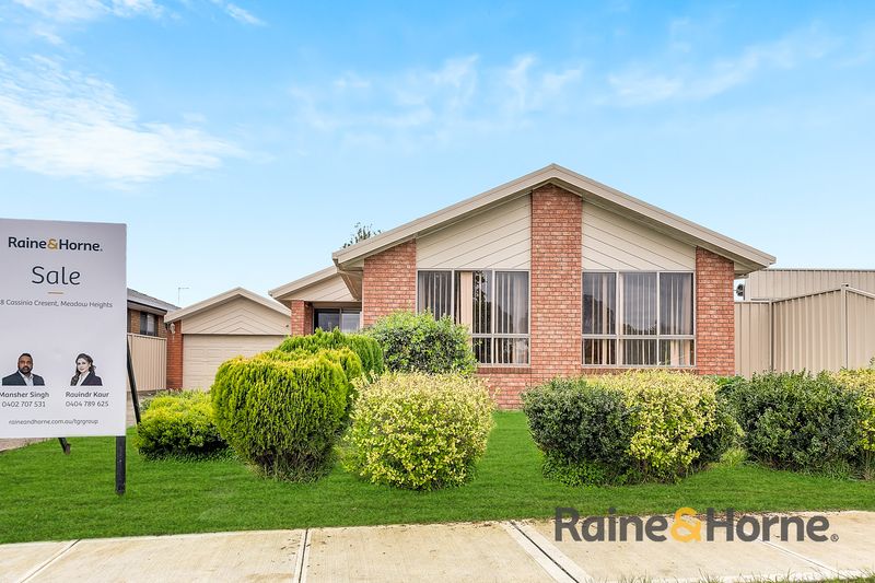 28 Cassinia Crescent — photo 2 of 19