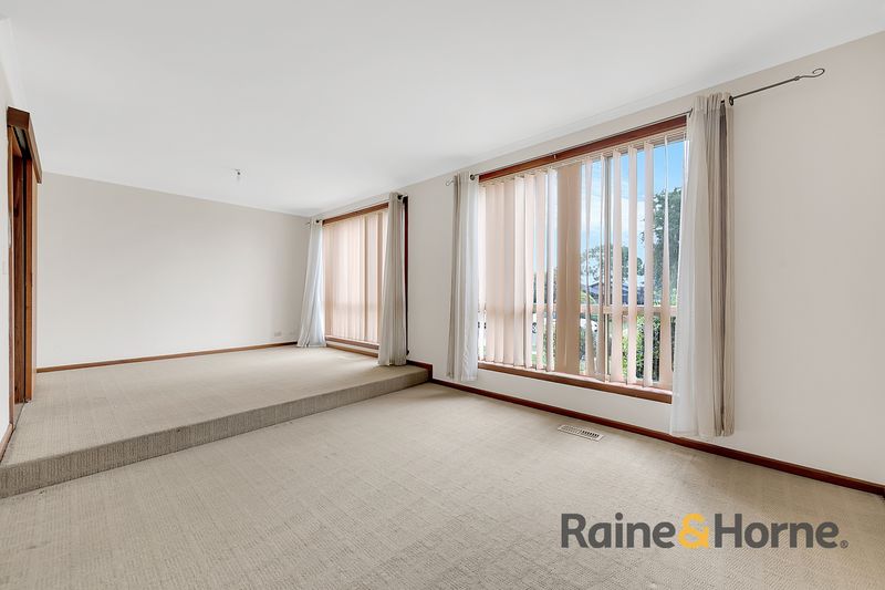 28 Cassinia Crescent — photo 18 of 19